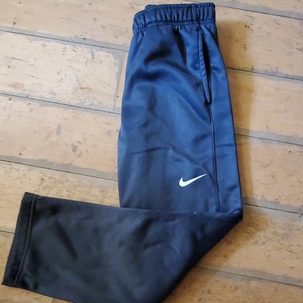Joggers - Picture 3 of 5